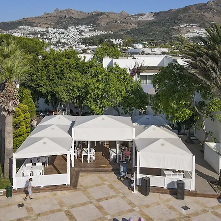 Yelken Mandalinci & Wellness מלון